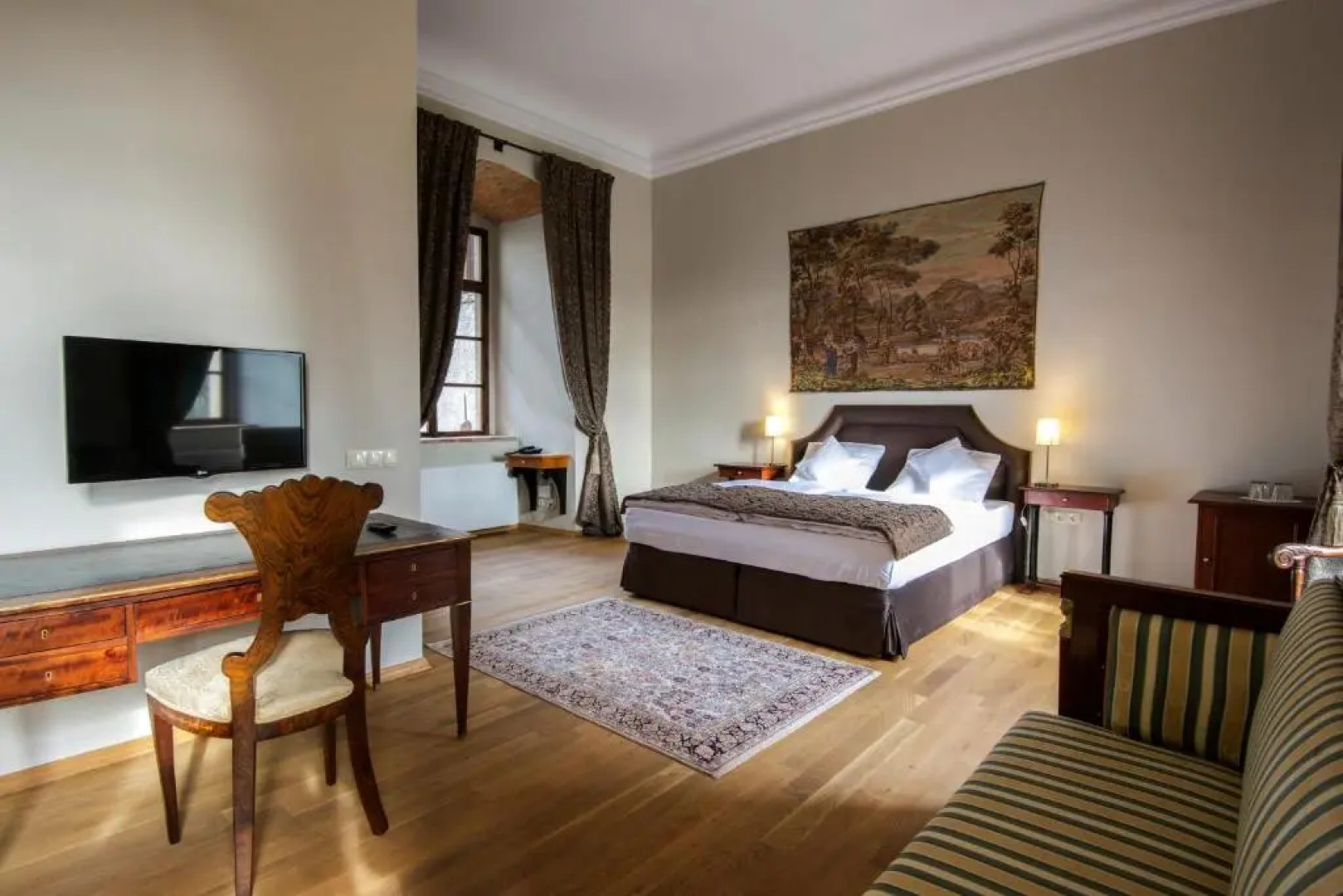 Zamek Karpniki Schloss Fischbach