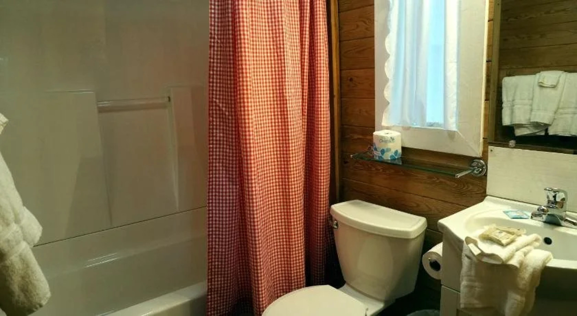 Paradise Cabins, Resort & Spa