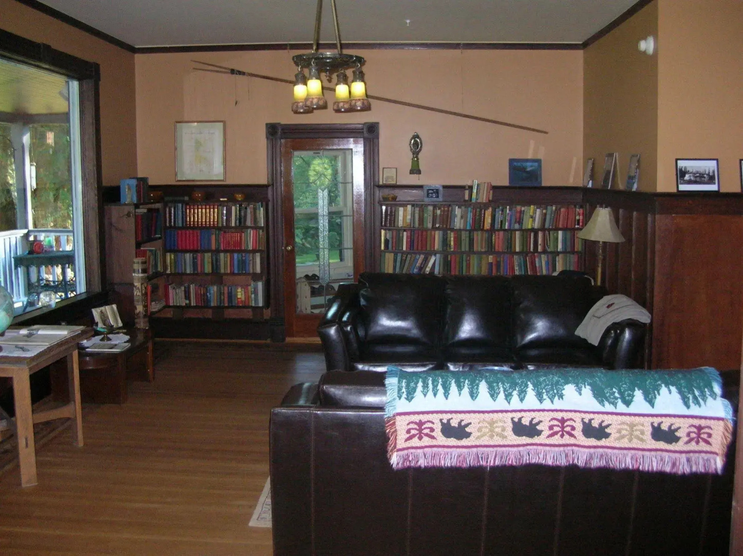 Sasquatch Crossing Eco Lodge B&B