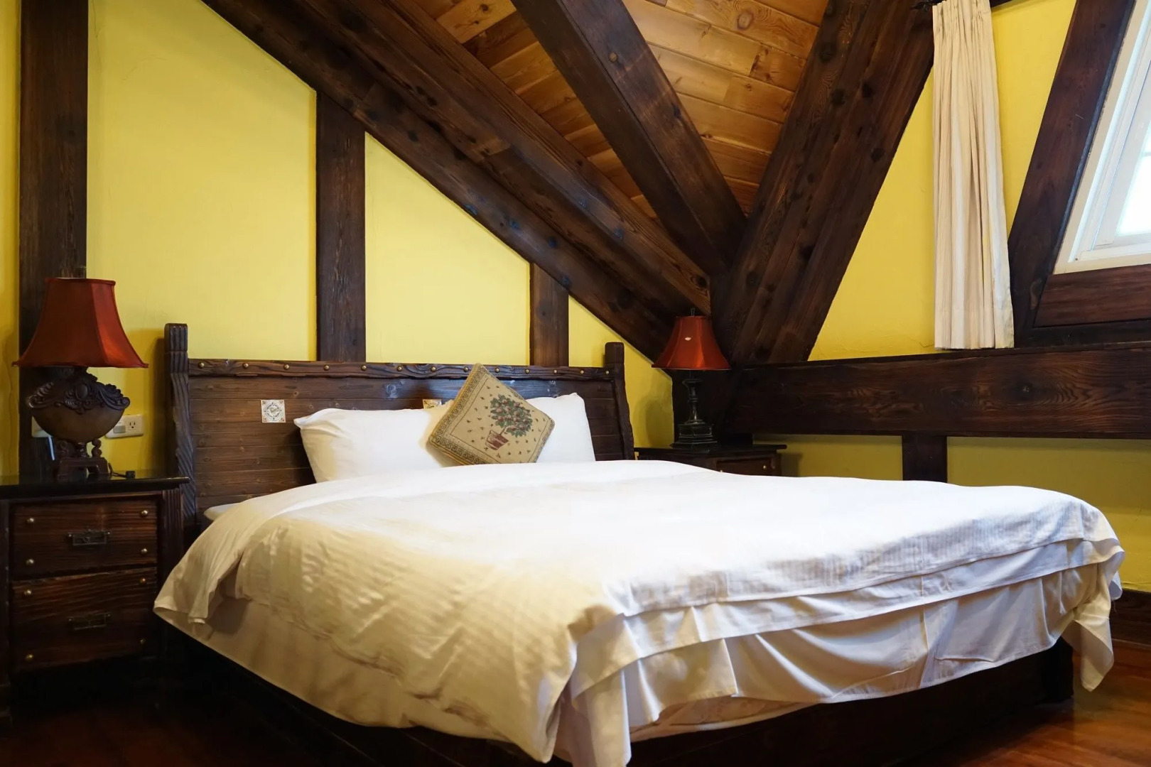 Provence Rose Lodge in Ching Jing