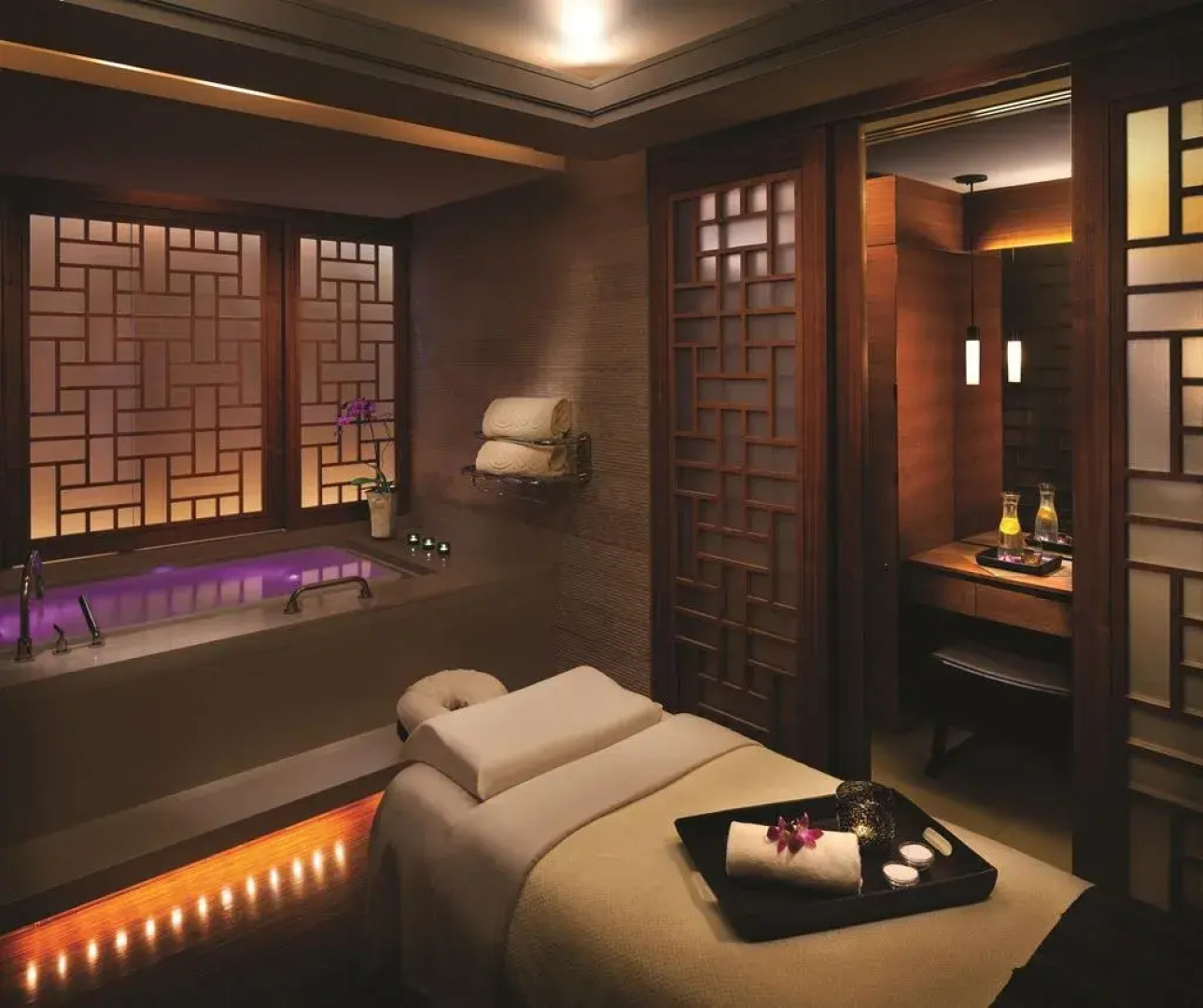 Отель Hyatt Vancouver Downtown Alberni