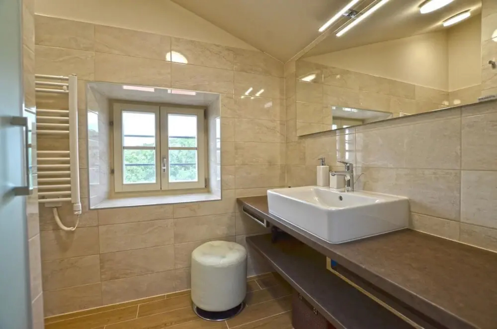 Juraga Apartment in Bale