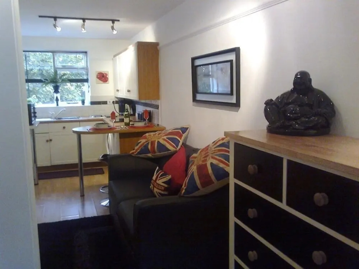 Holly House Bed & Breakfast