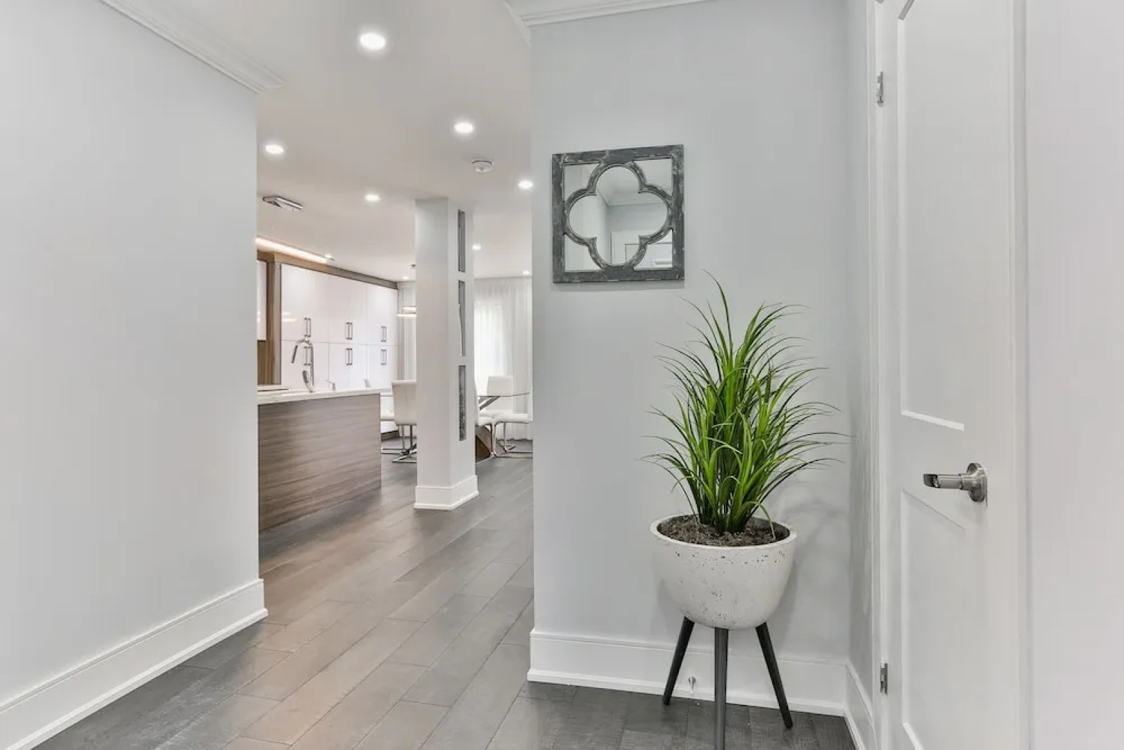 QuickStay - Classy 5brm House in Vaughan