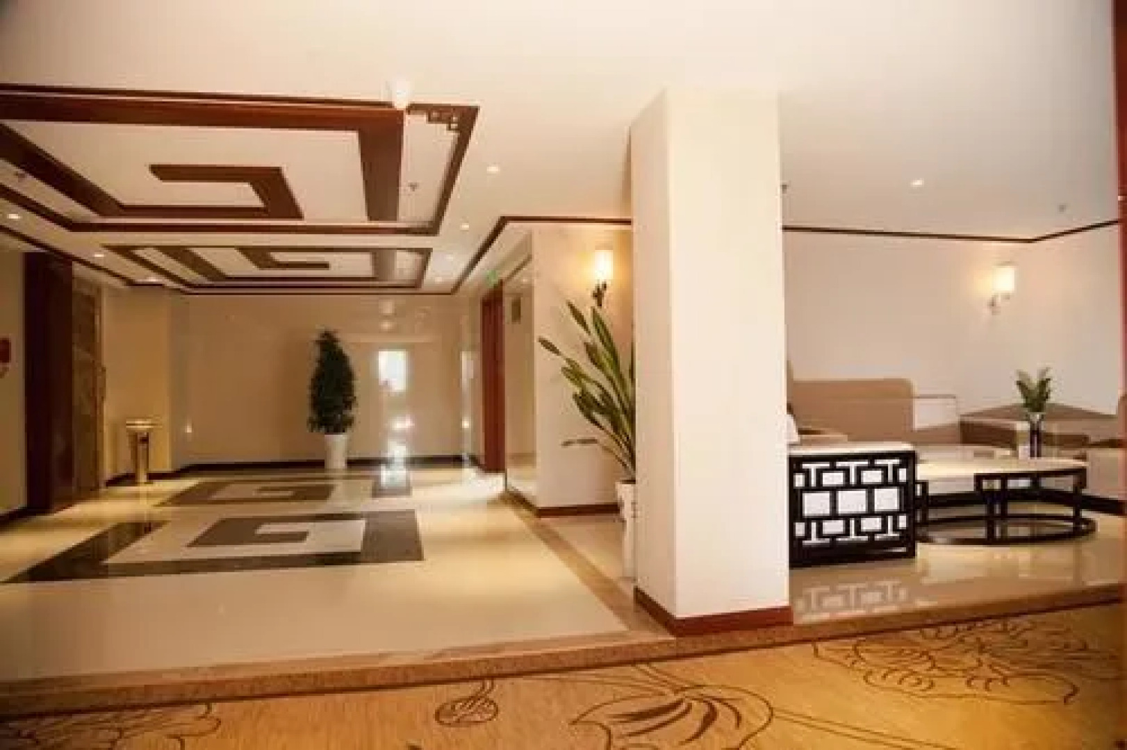 Yinxiang Shanshui Hotel