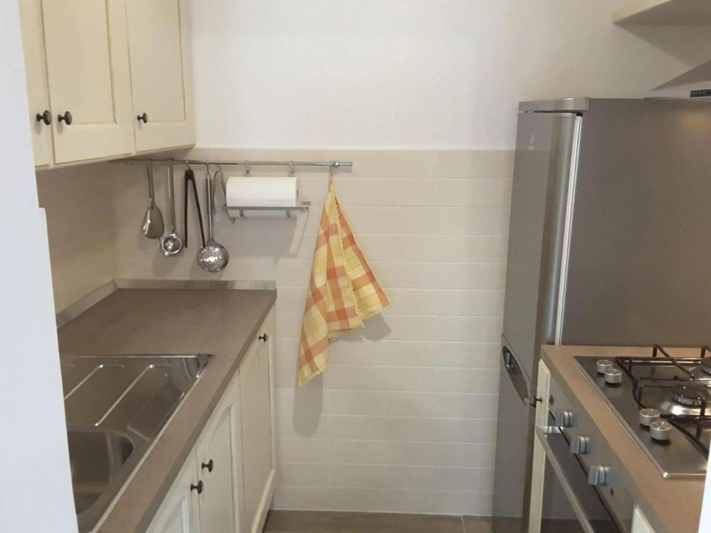 Majestic holiday home in Montefalcone Appennino with garden