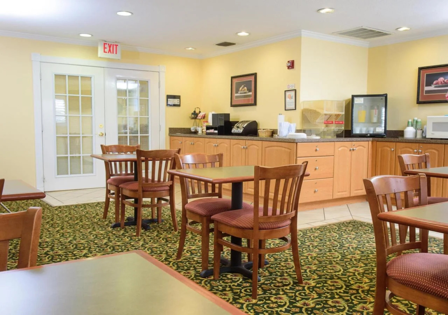 Roadstar Hotel Zephyrhills