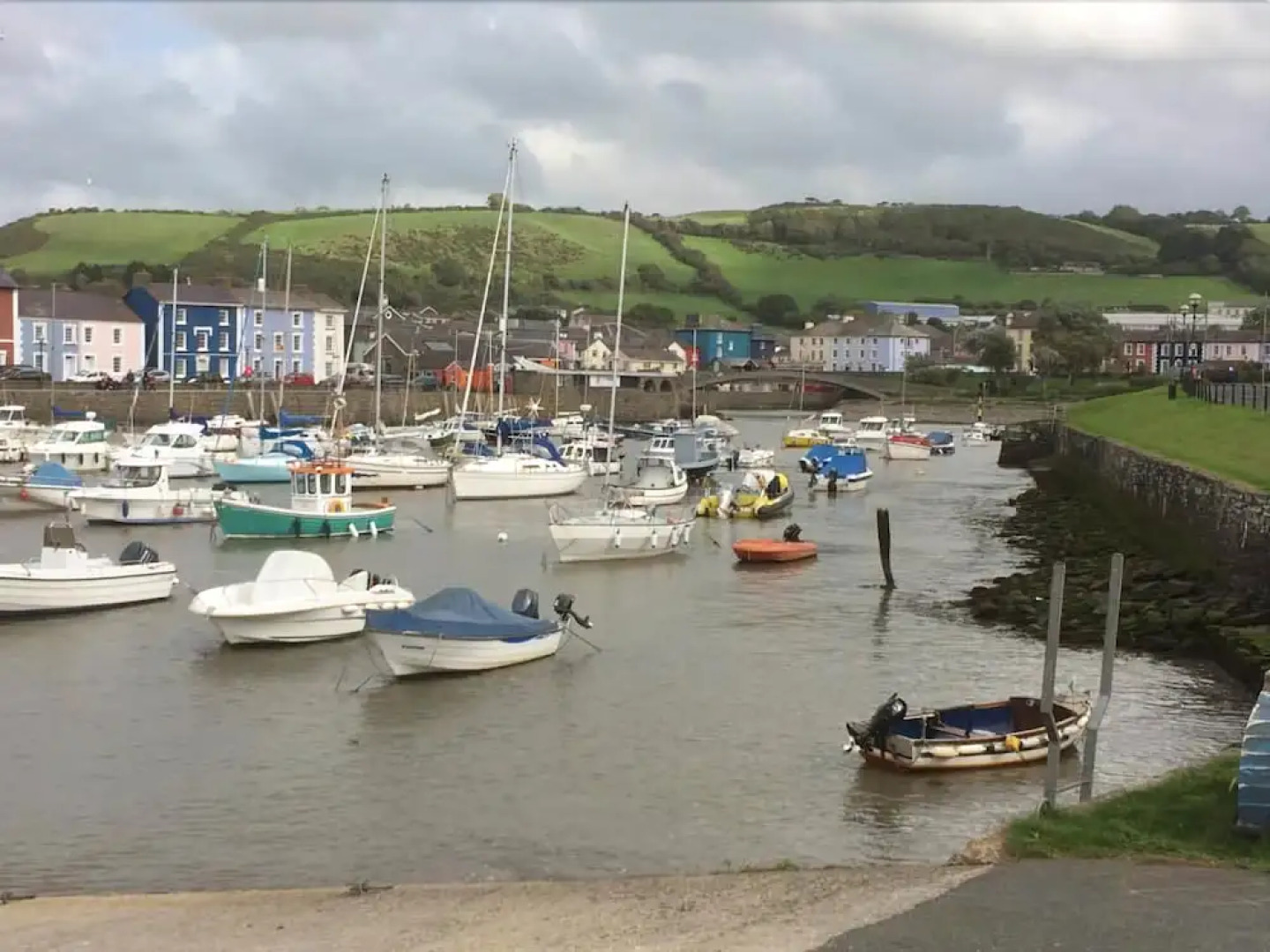Tides Reach Guest House