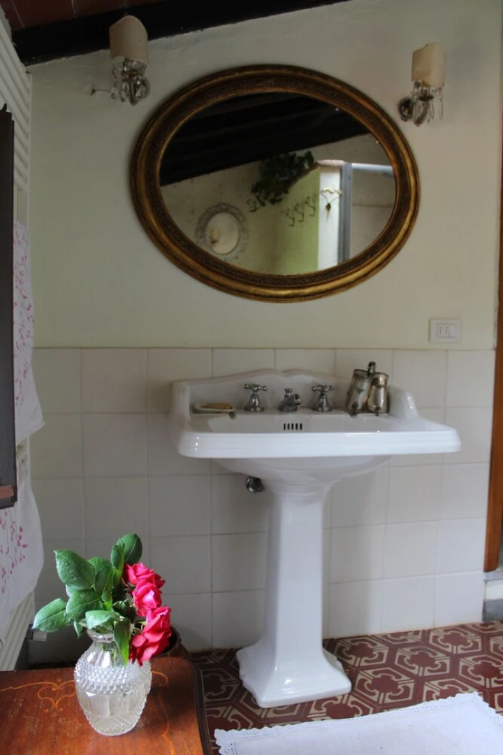 La Tinaia Del Glicine