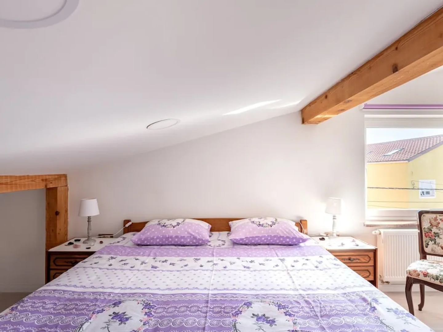 Plush Apartment in Rijeka with Hot Tub near Sea