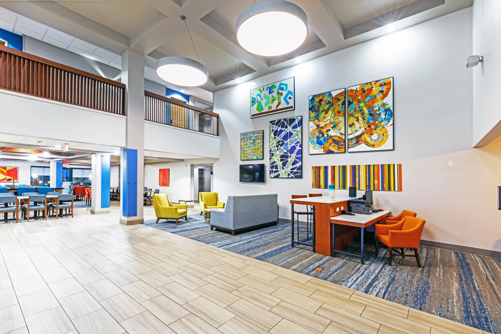 Holiday Inn Express & Suites Tulsa S Broken Arrow Hwy 51 by IHG