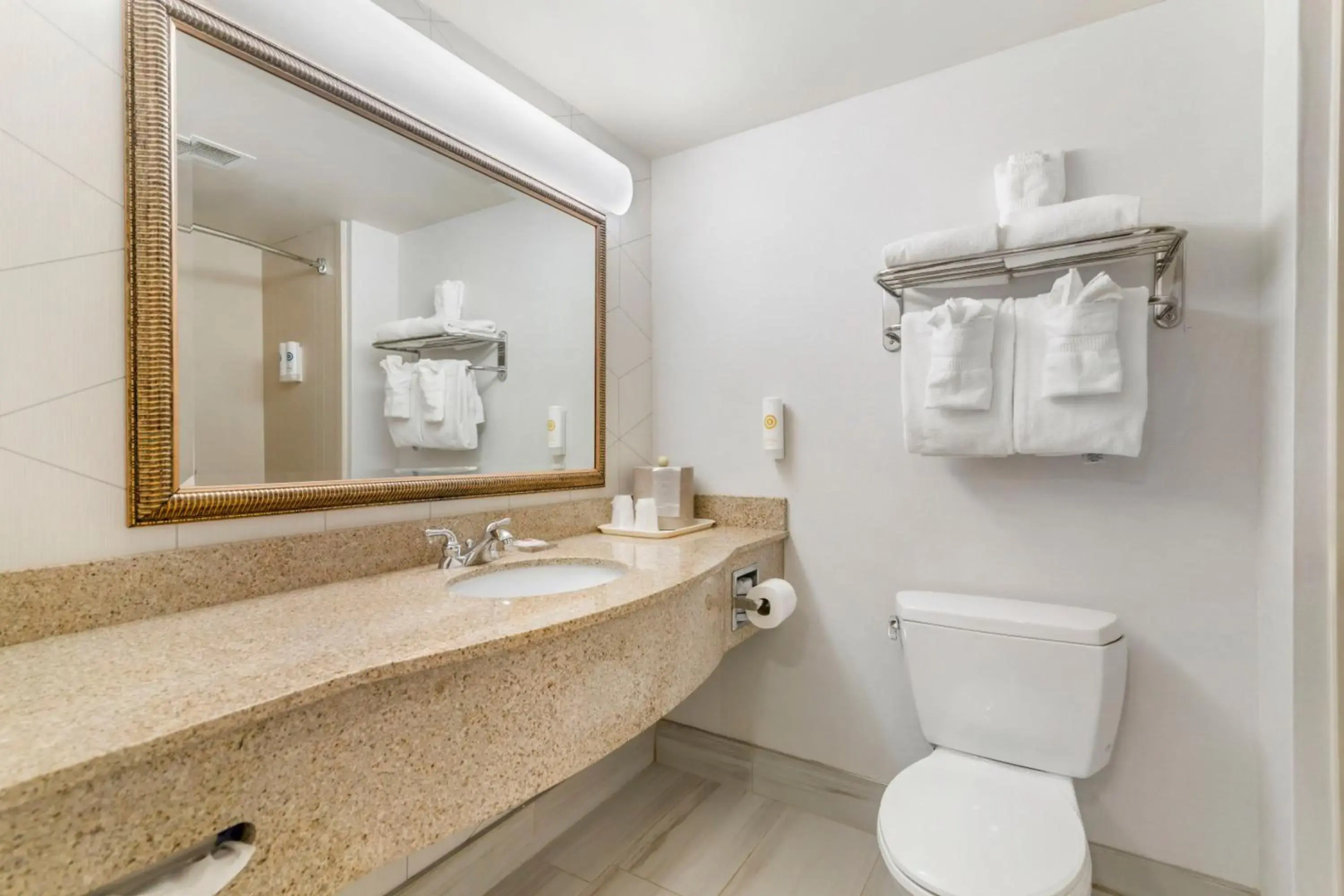 Comfort Inn & Suites Lake George