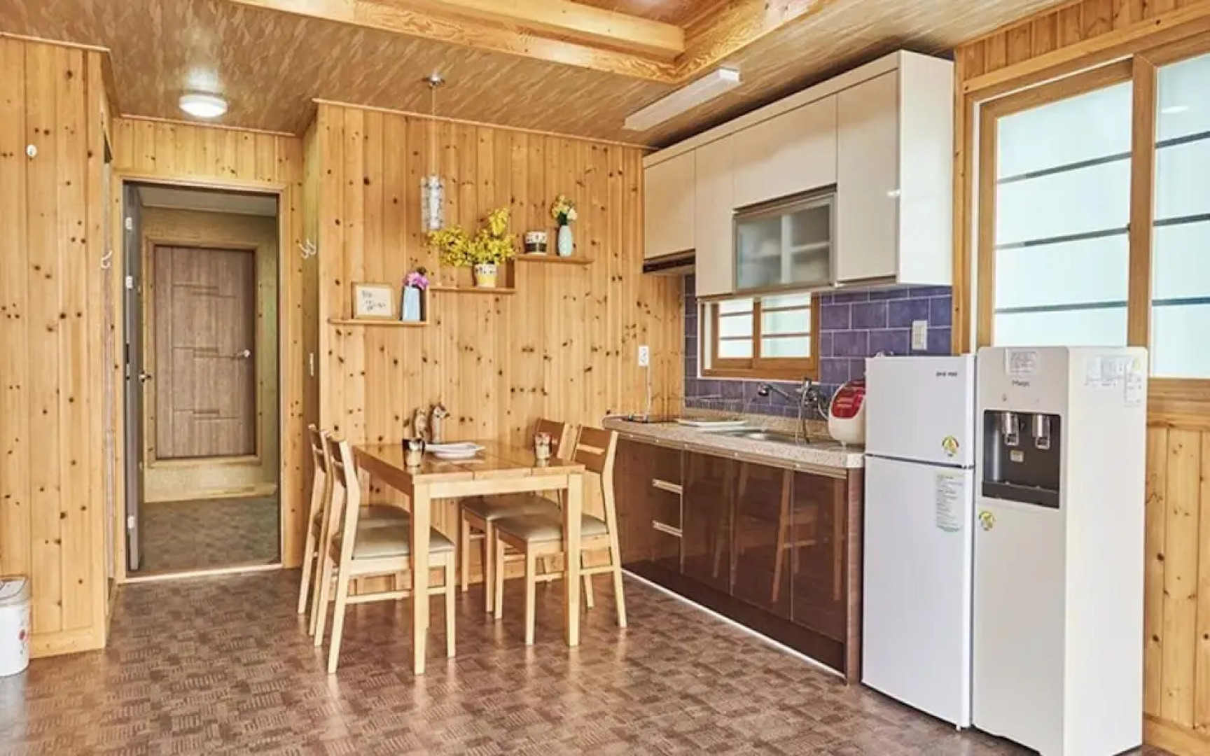 Yeongdeok Hyanguiteo Pension