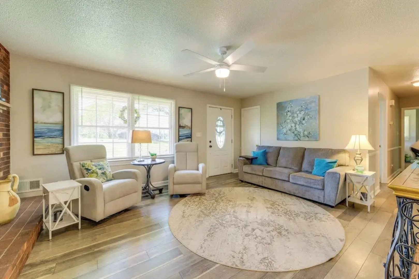 Charming Jonesville Home w/ Grill - Near Wineries!