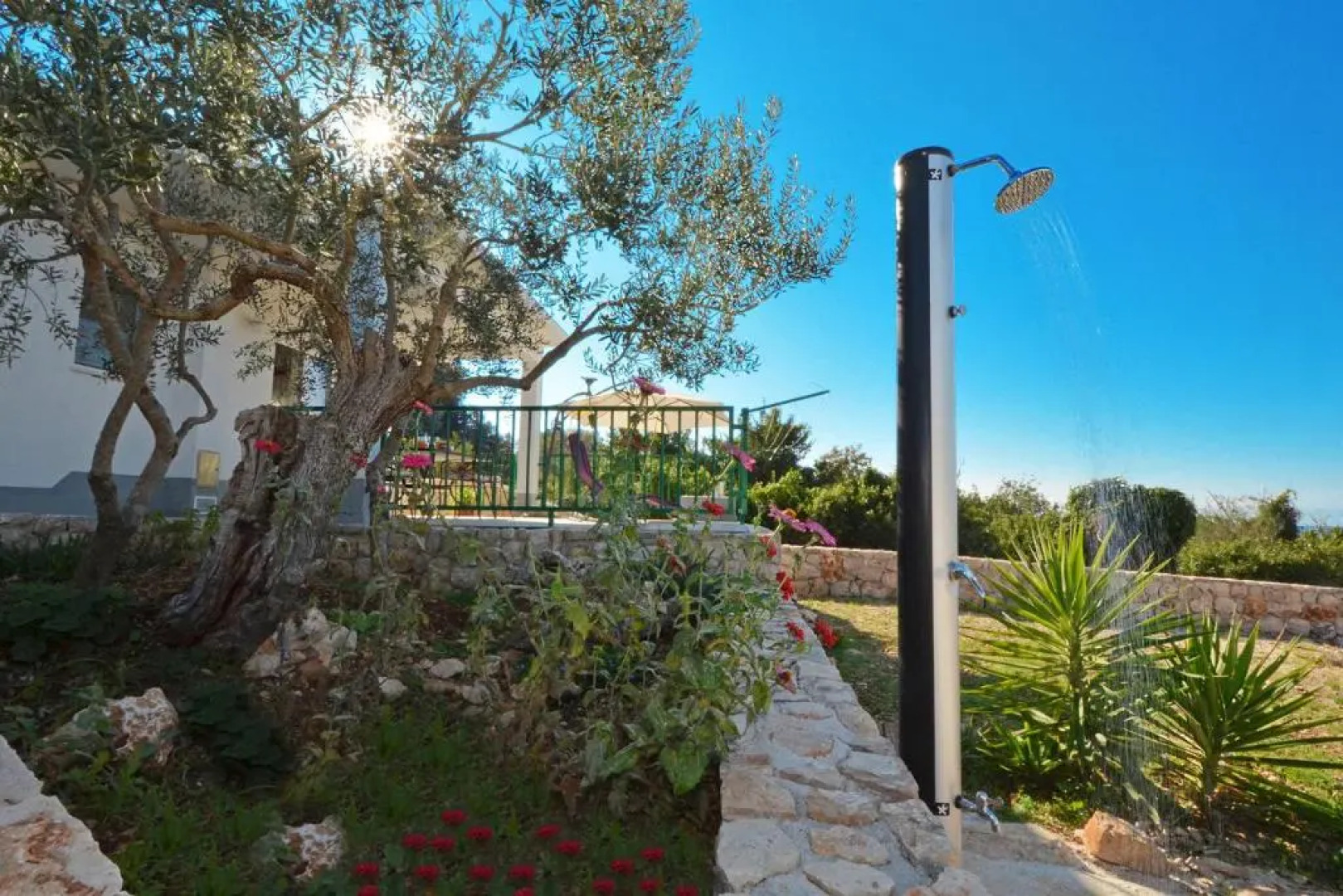 Holiday Home Paradiso