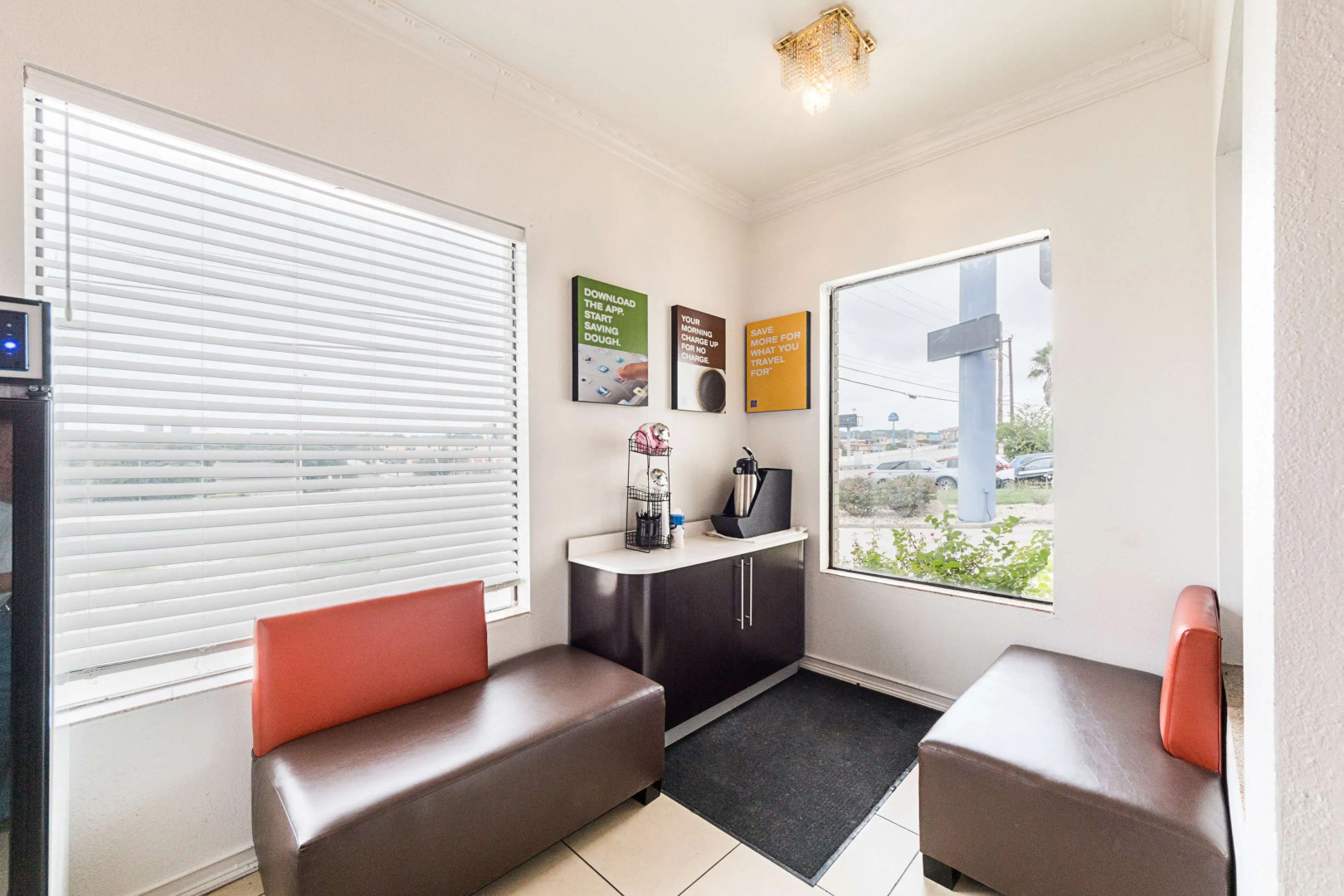 Motel 6 San Antonio, TX - Fiesta Trails