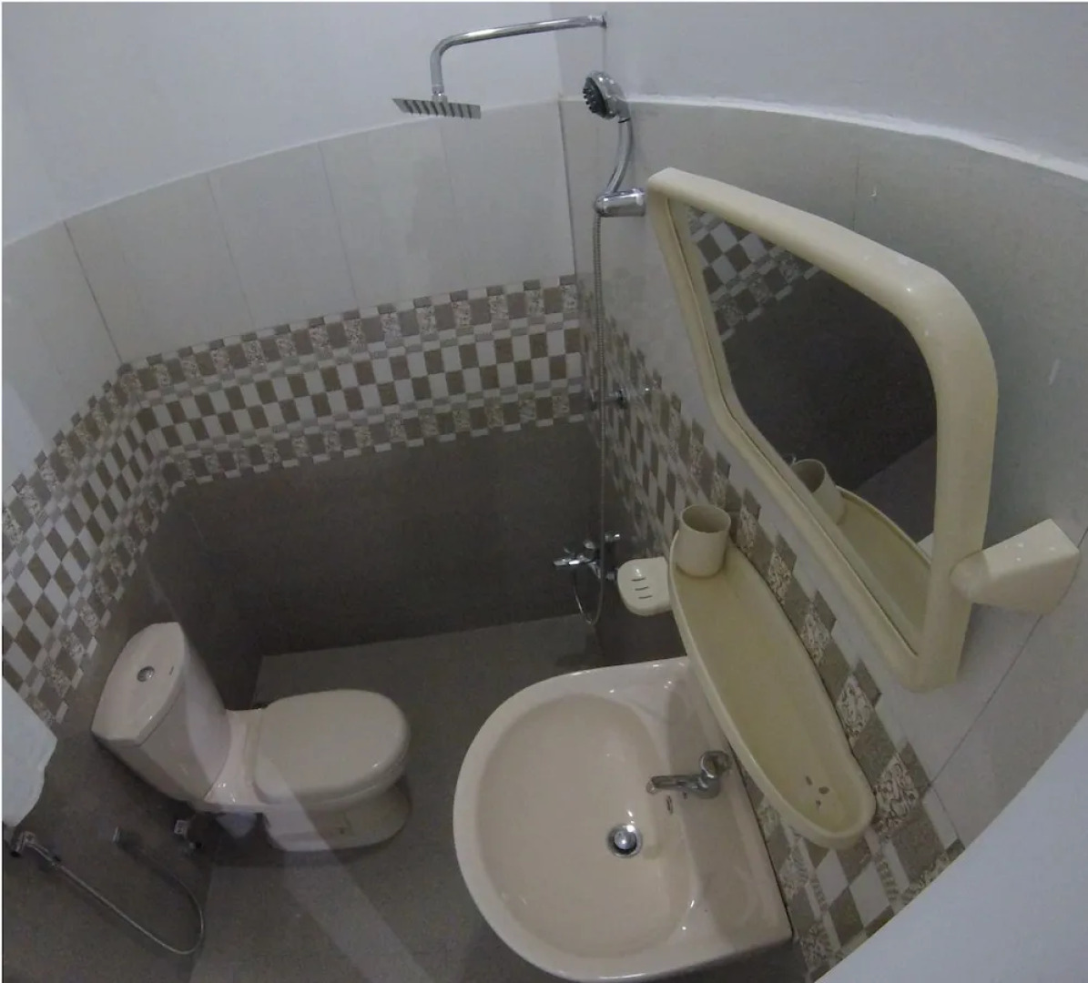 A to Zee Airport Villa