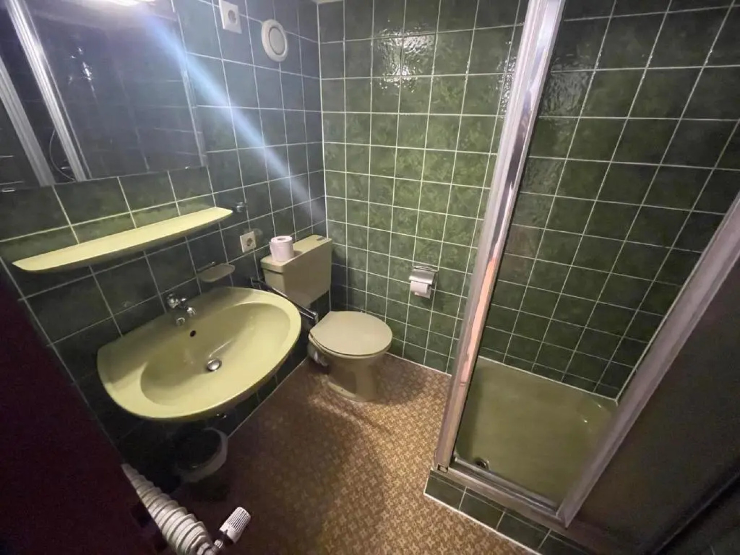 Beny Hotel Restaurant