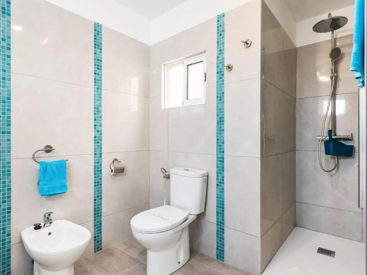 1 THE HOUSE of RISING SUN