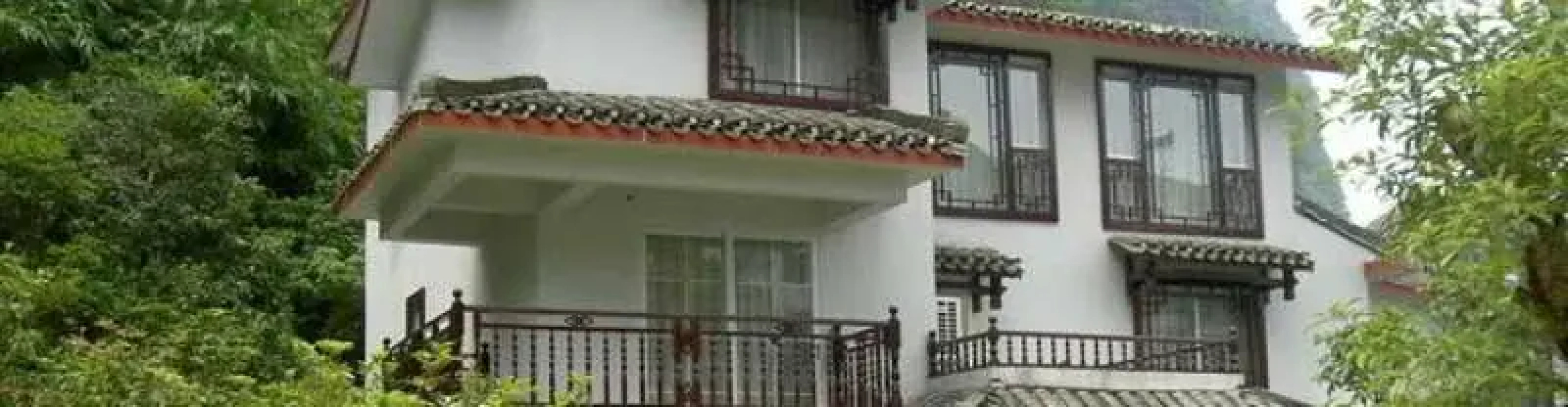 New West Street International Hotel