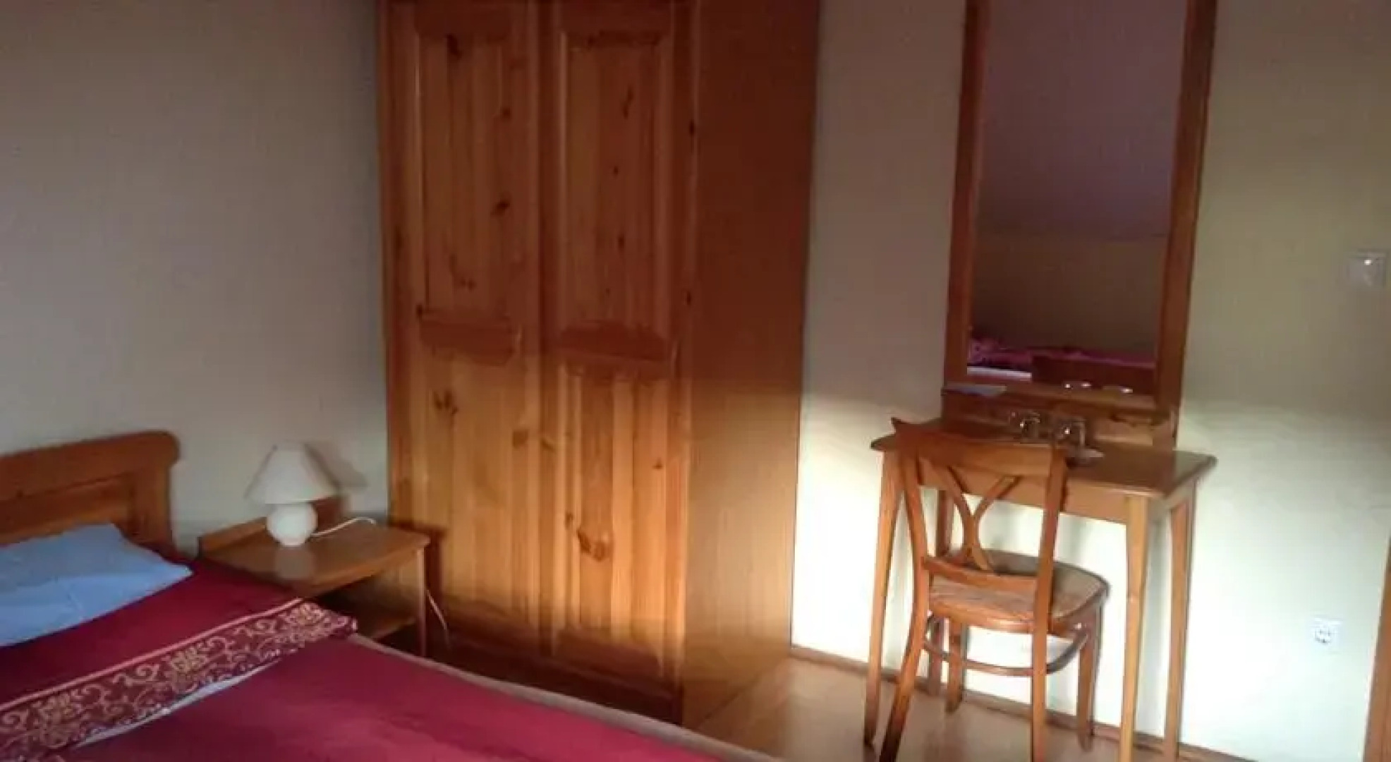 Kis-Korona Étterem és Panzió