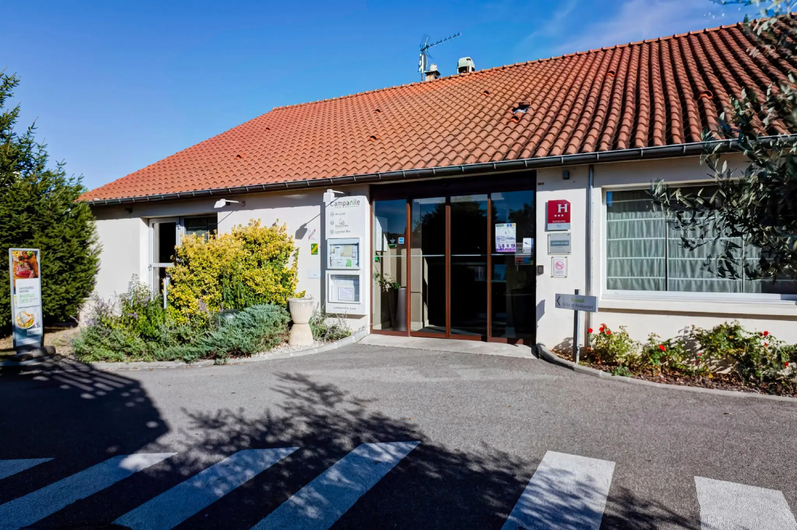 Campanile NATURE - Lyon Est Bron Eurexpo