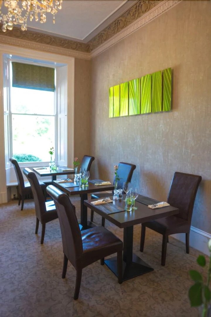 Westlakes Hotel and Restaurant