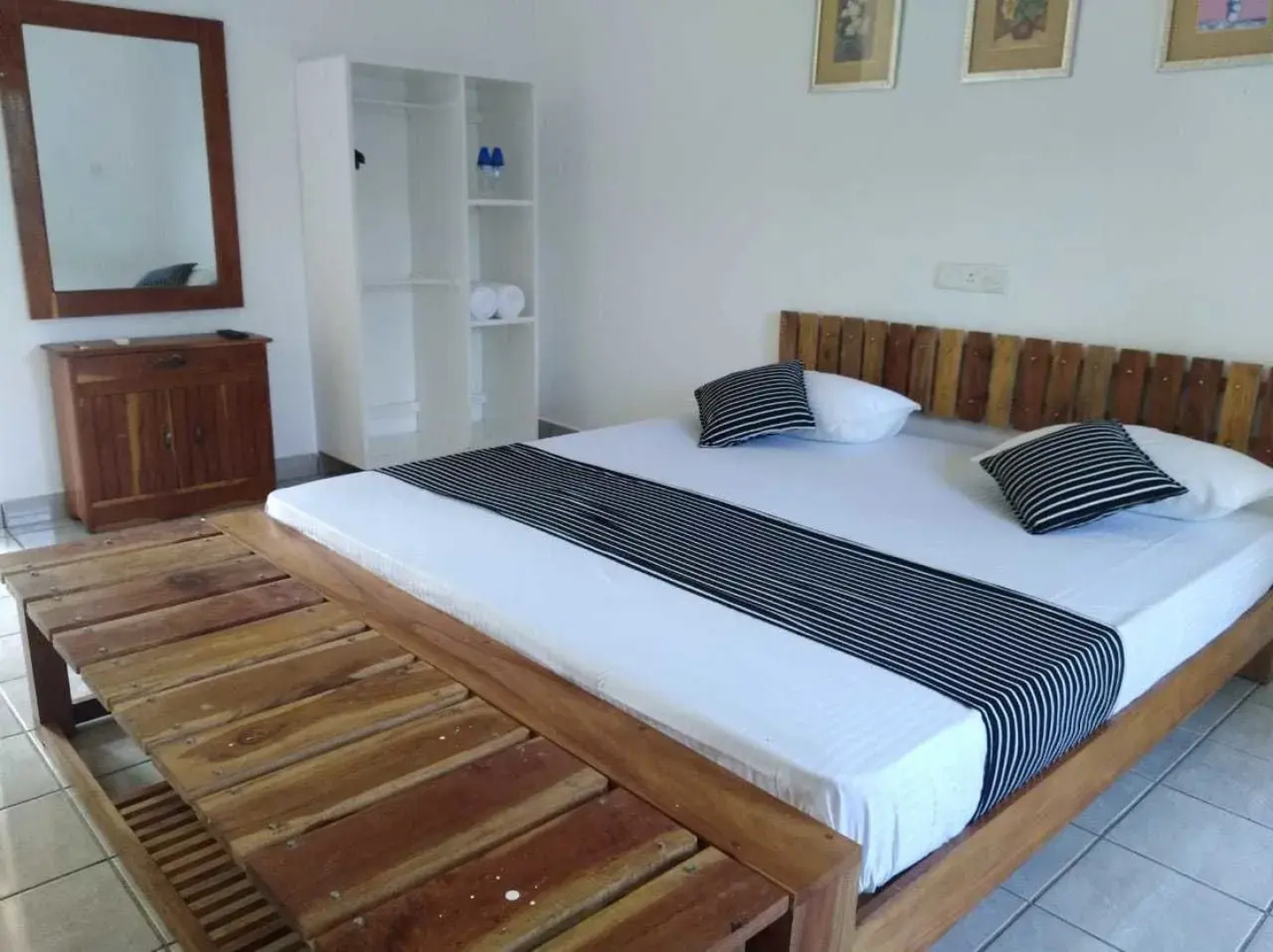 seth way echo village