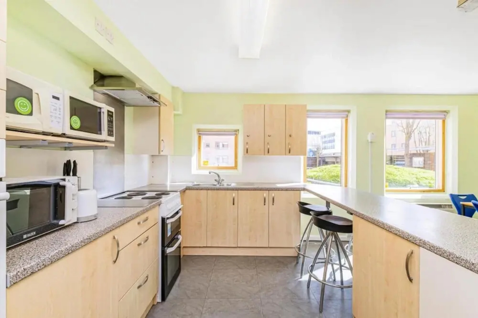 Vibrant Ensuite Rooms - HATFIELD - Hostel