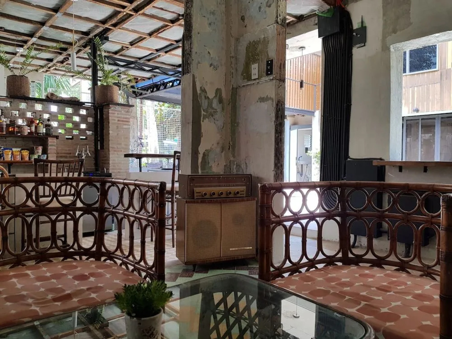 The Flying Fish Hostel Cebu