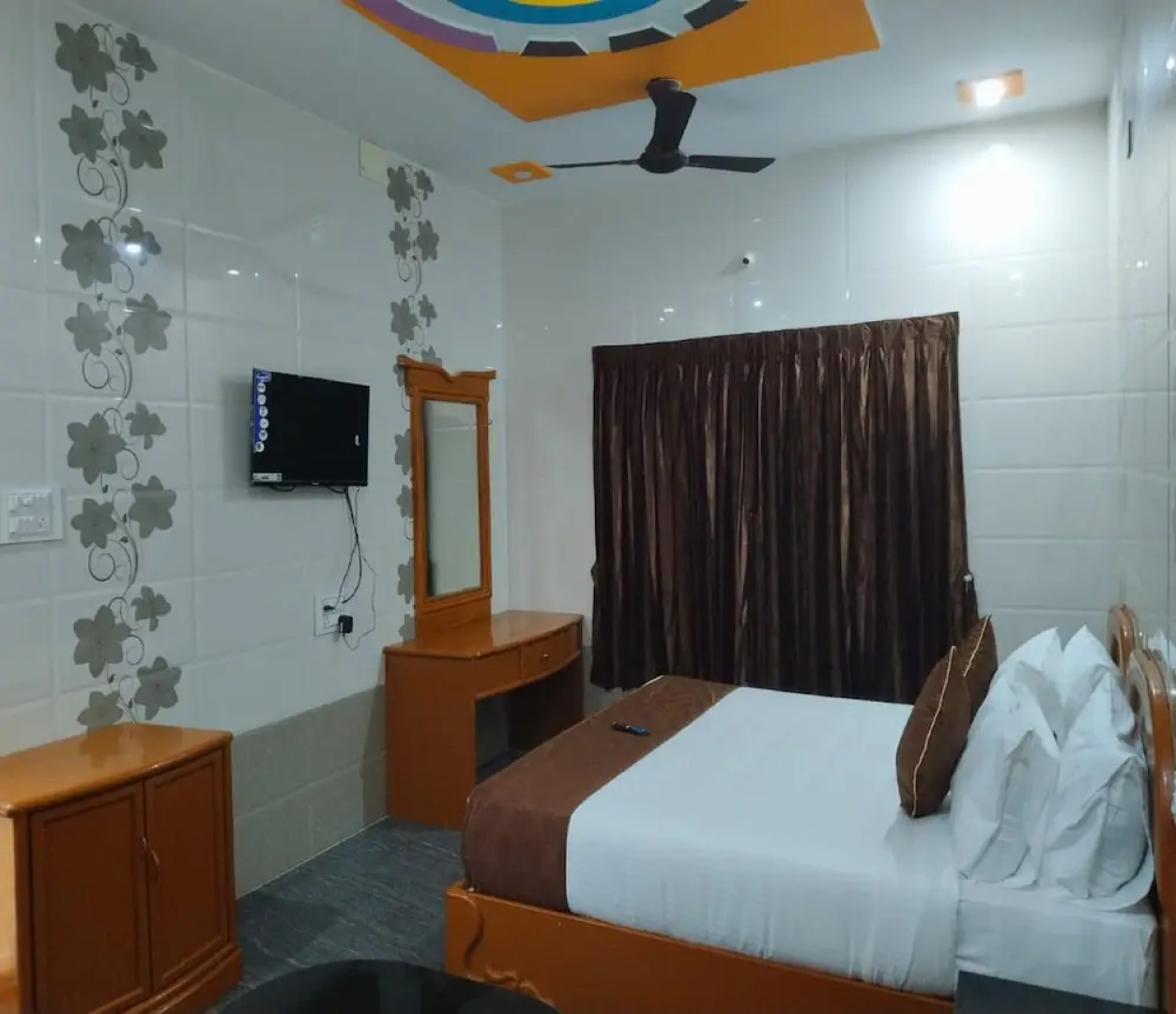 Sharma Jee Farm House