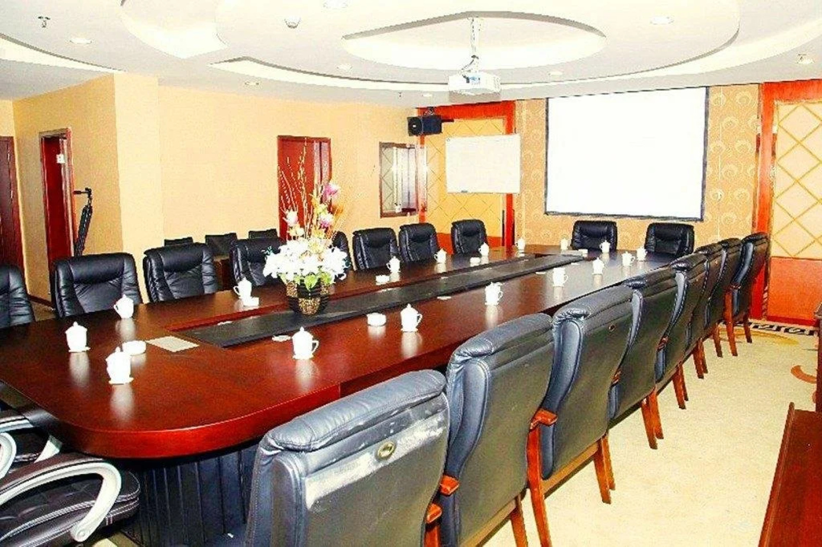 Tiantian Yugang International Hotel - Jingdezhen