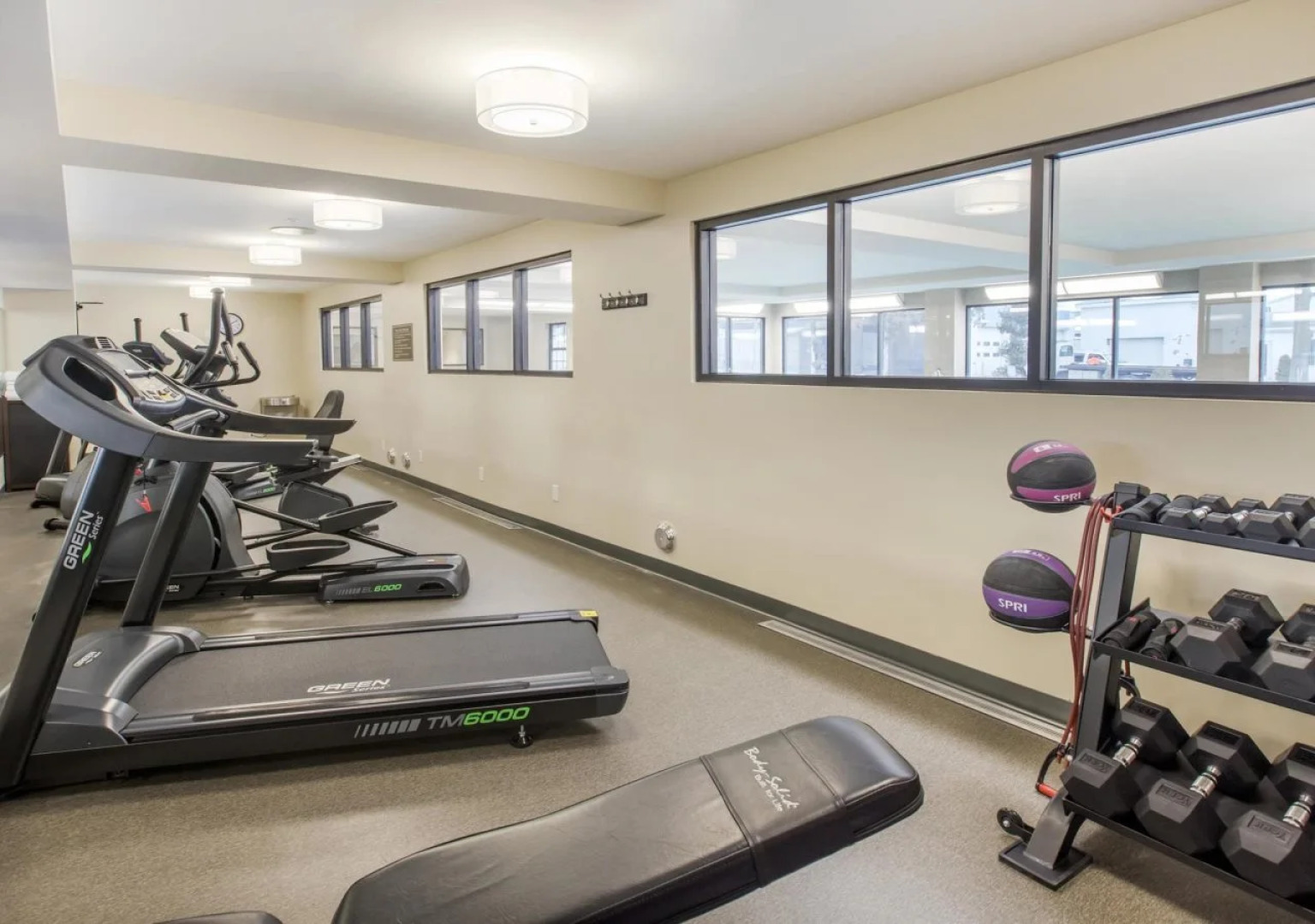 Country Inn & Suites by Radisson, Grandville-Grand Rapids West, MI