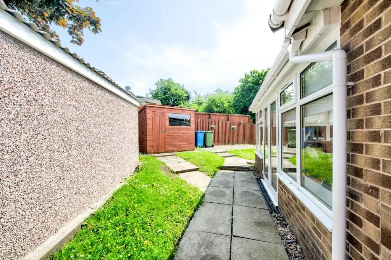 No.17 Serviced Apartment