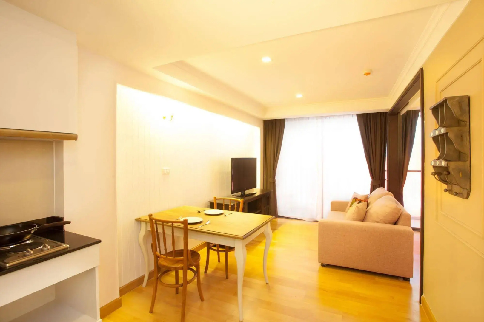 Rocco Hua Hin Beach Seaview