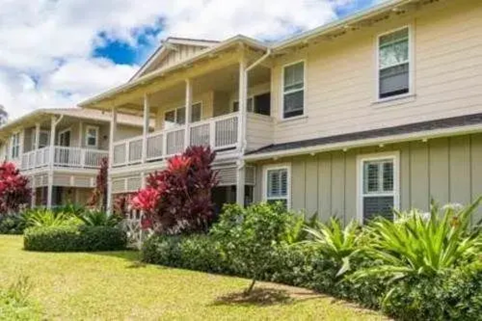 Nihilani 7b by RedAwning