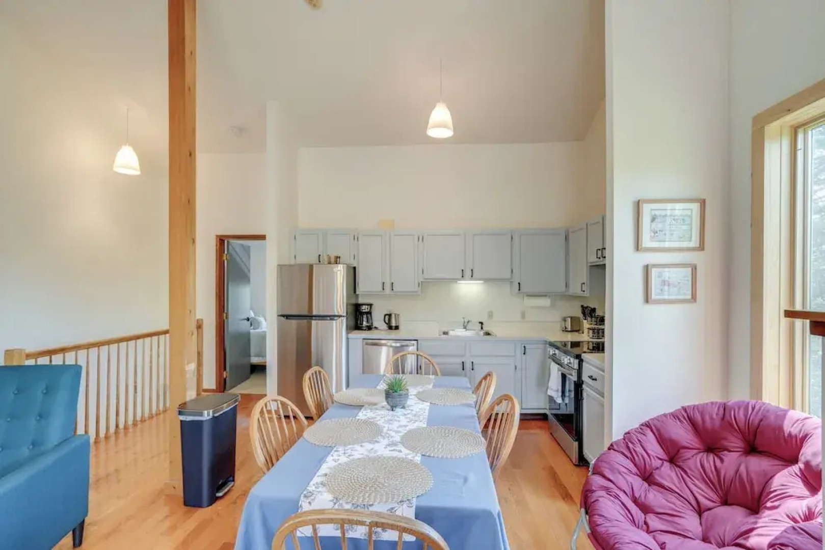 Catskills Townhome ~ 2 Mi to Windham Mountain Club