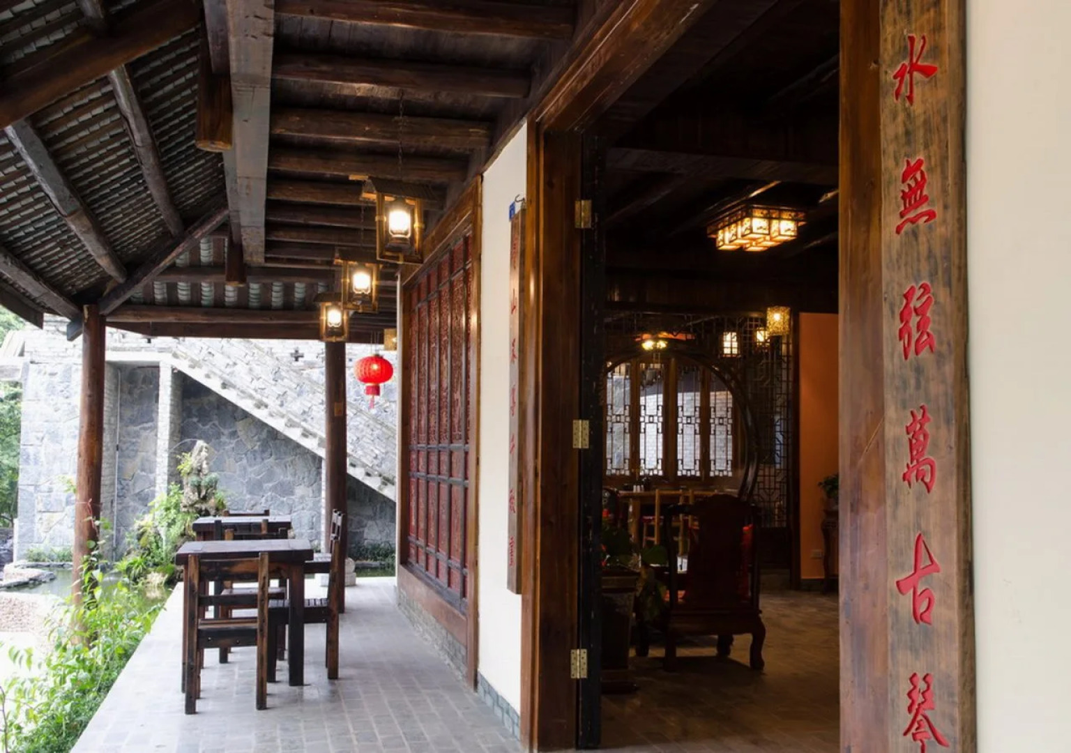 Yangshuo River Lodge