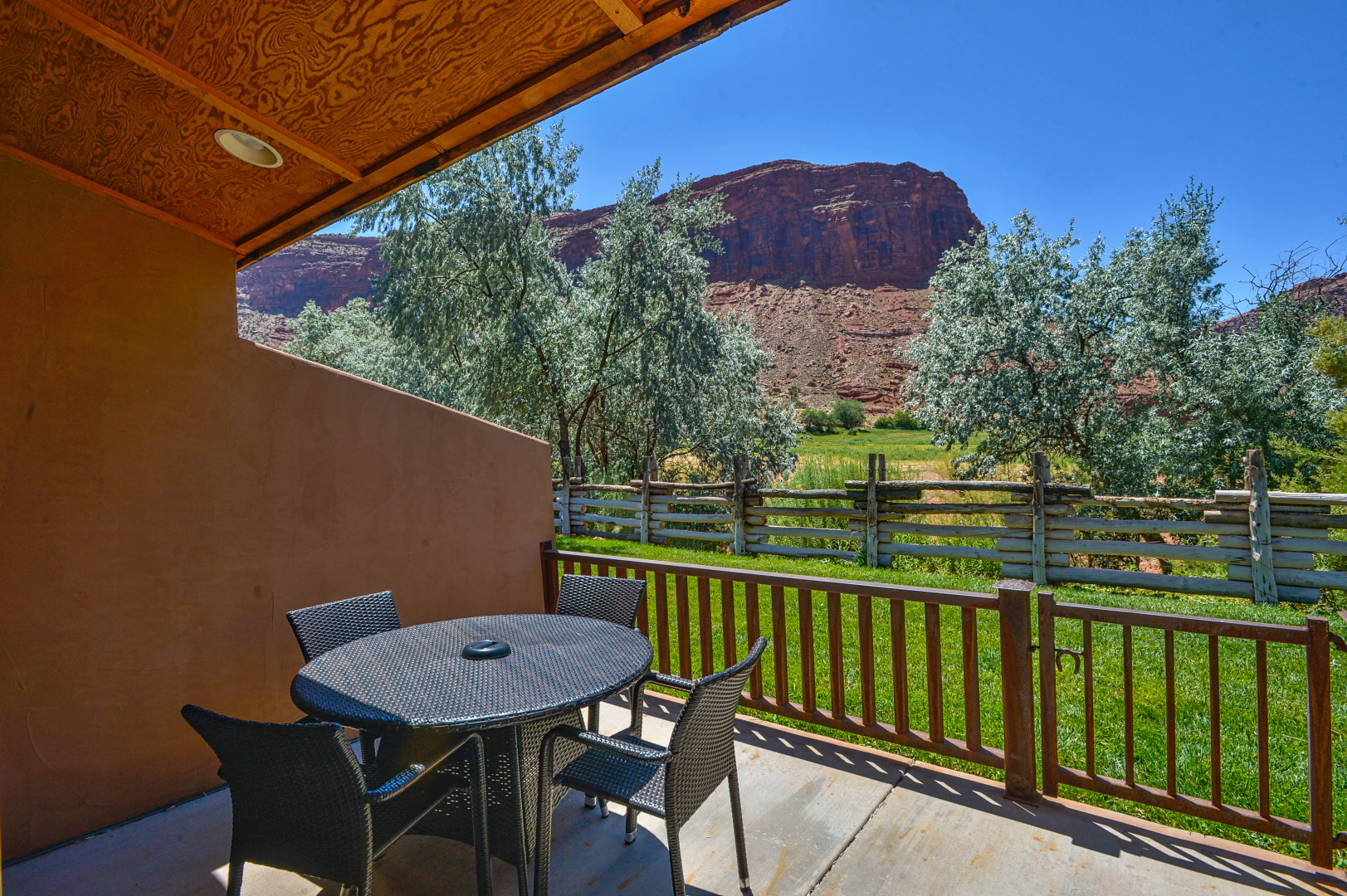 Red Cliffs Lodge Moab