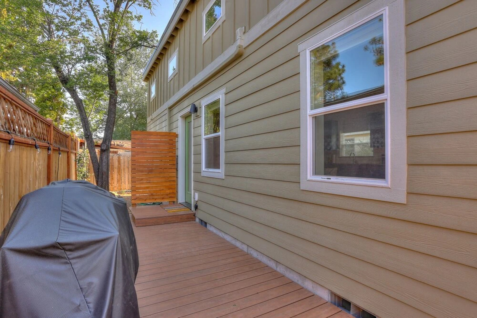 Brand New Modern Mod Pod Home With Private Yard by Redawning