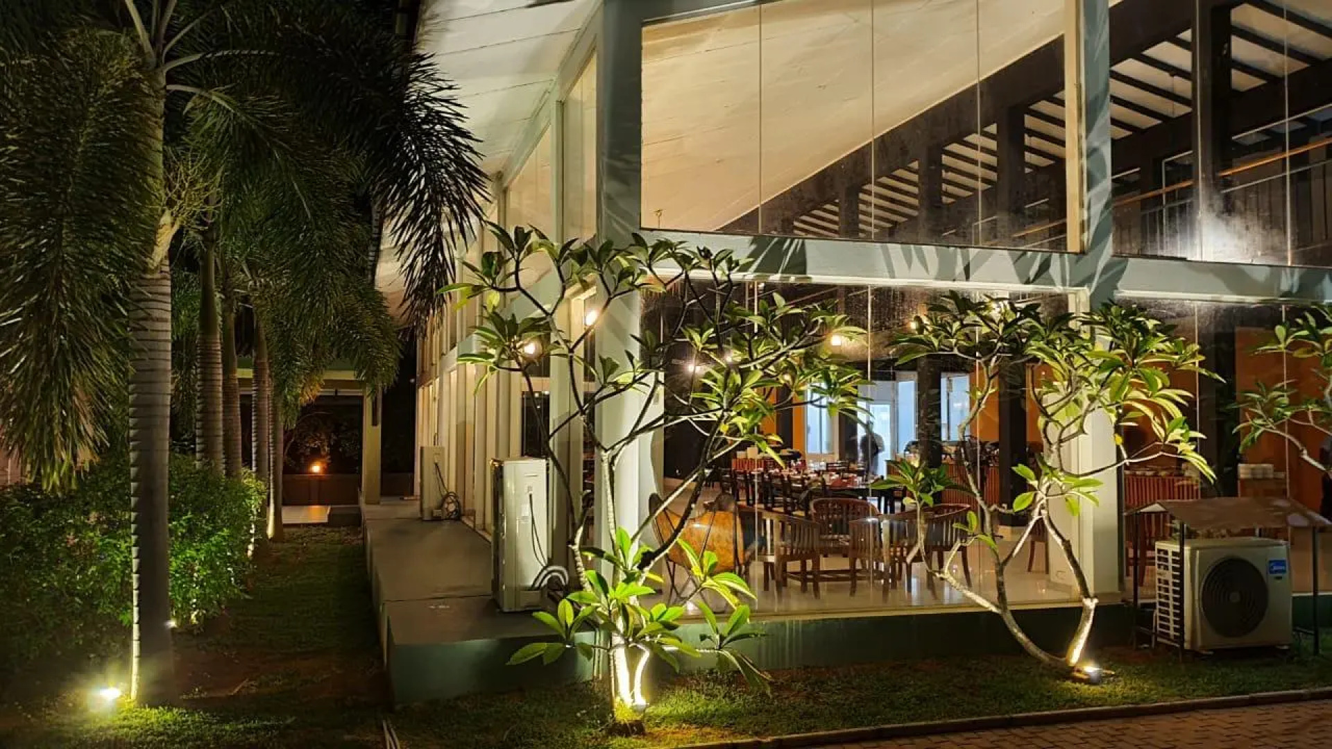 Magampura Eco Village Resort