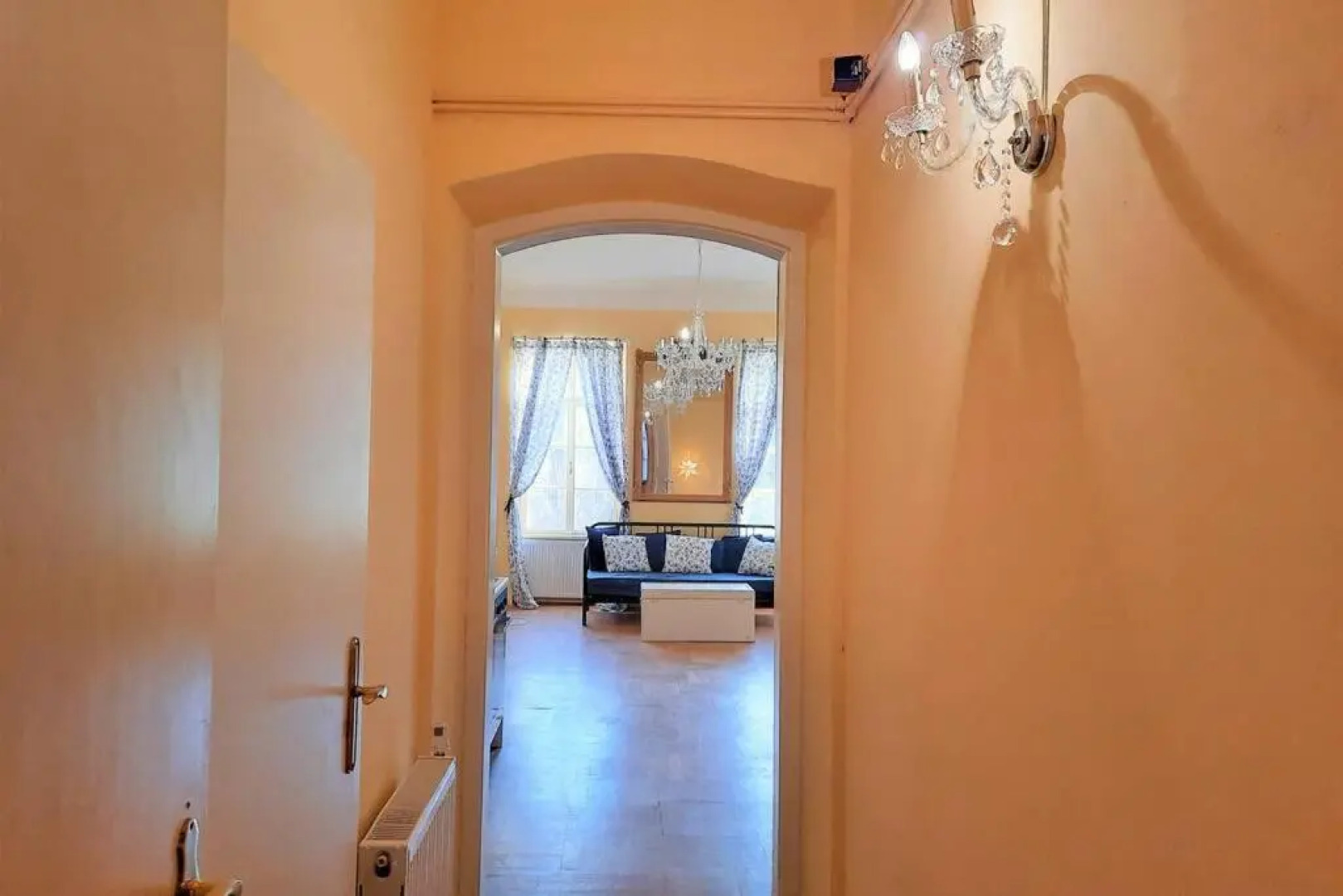 Sisi-Schloss Rudolfsvilla - Sechser - 24 Gäste