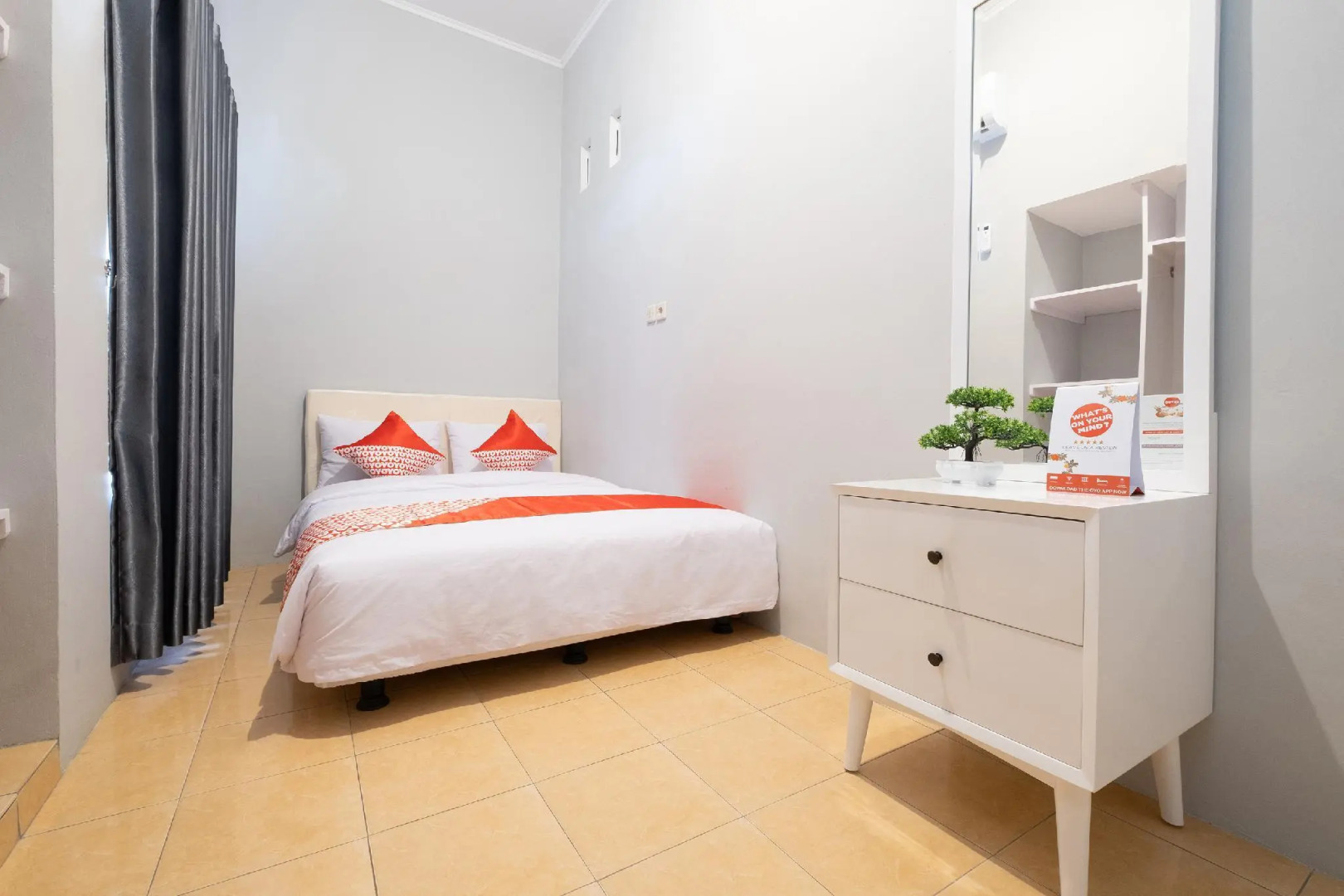 Nareswari Guest House by OYO Rooms