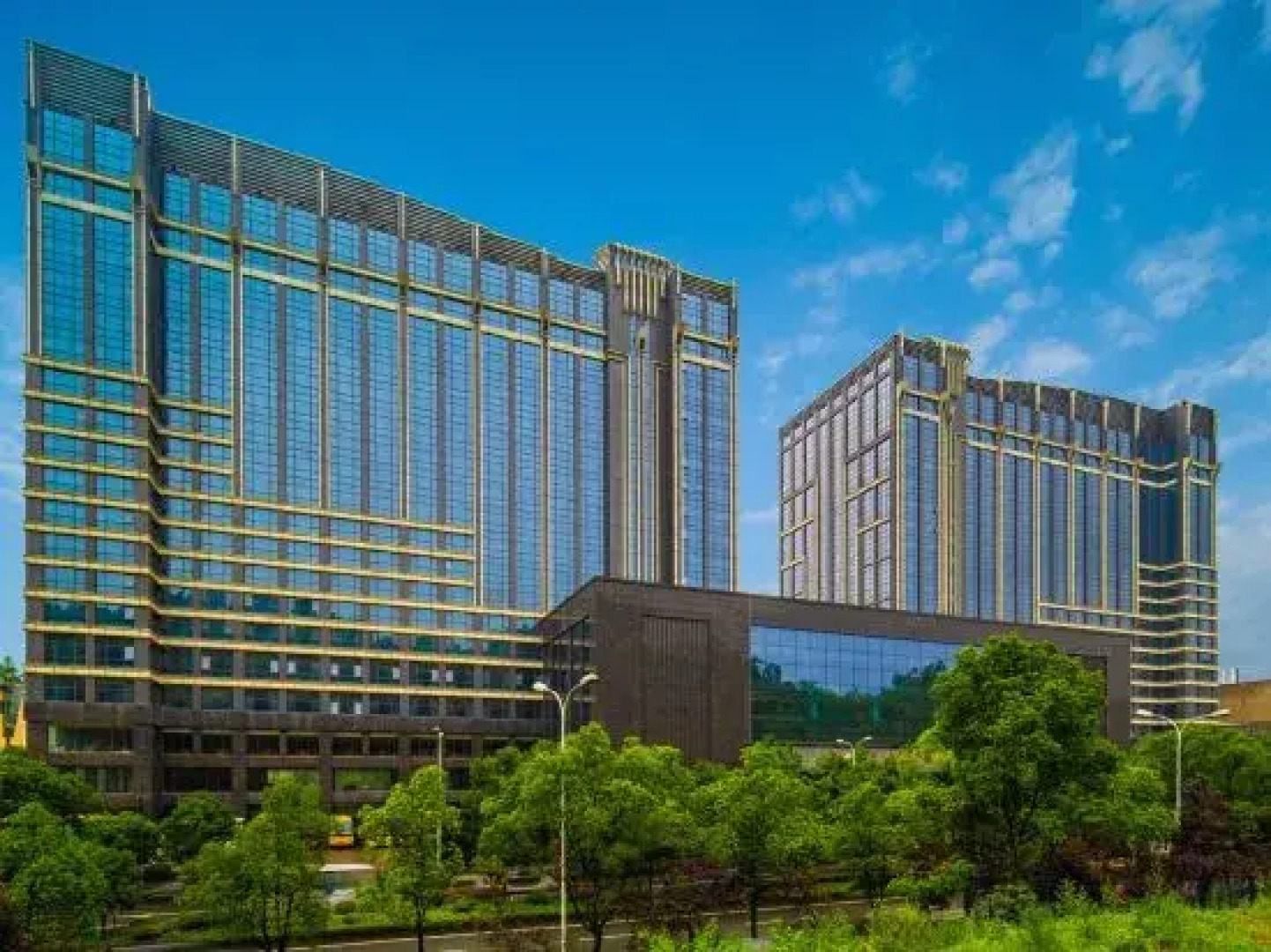 Zhangjiajie World Water Four Seasons International Hotel