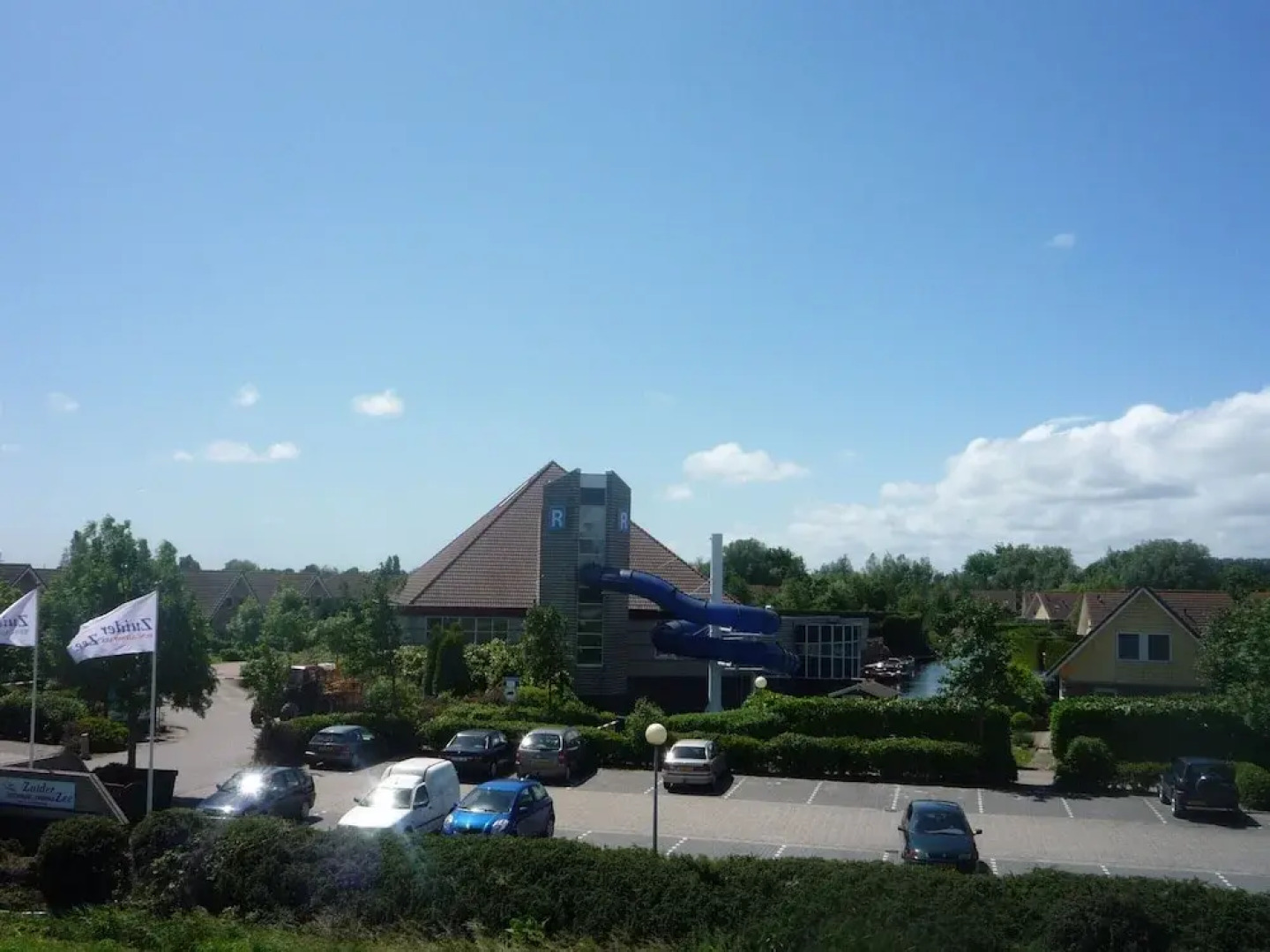 Lovely Holiday Home With Jetty Near Ijsselmeer