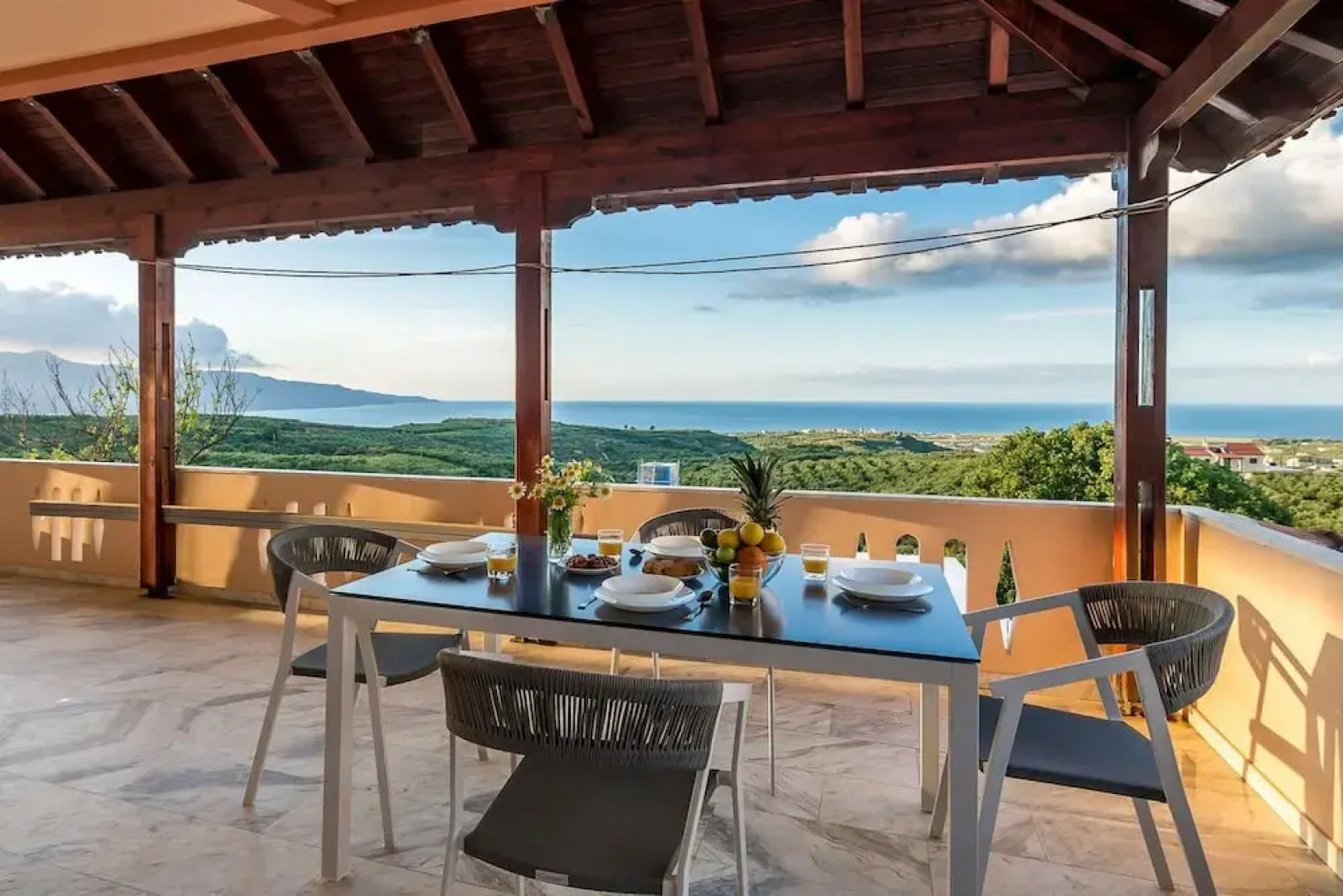 Chania Poolside Resort - Panoramic Seaview Lodging