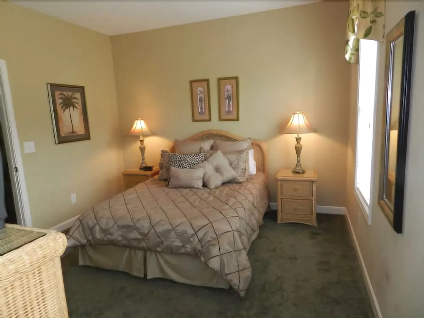 Las Palmas Home #64622 5 Bedrooms 5.5 Bathrooms Home