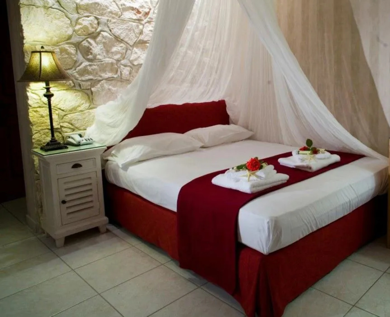 Nikoleta Luxury Villa