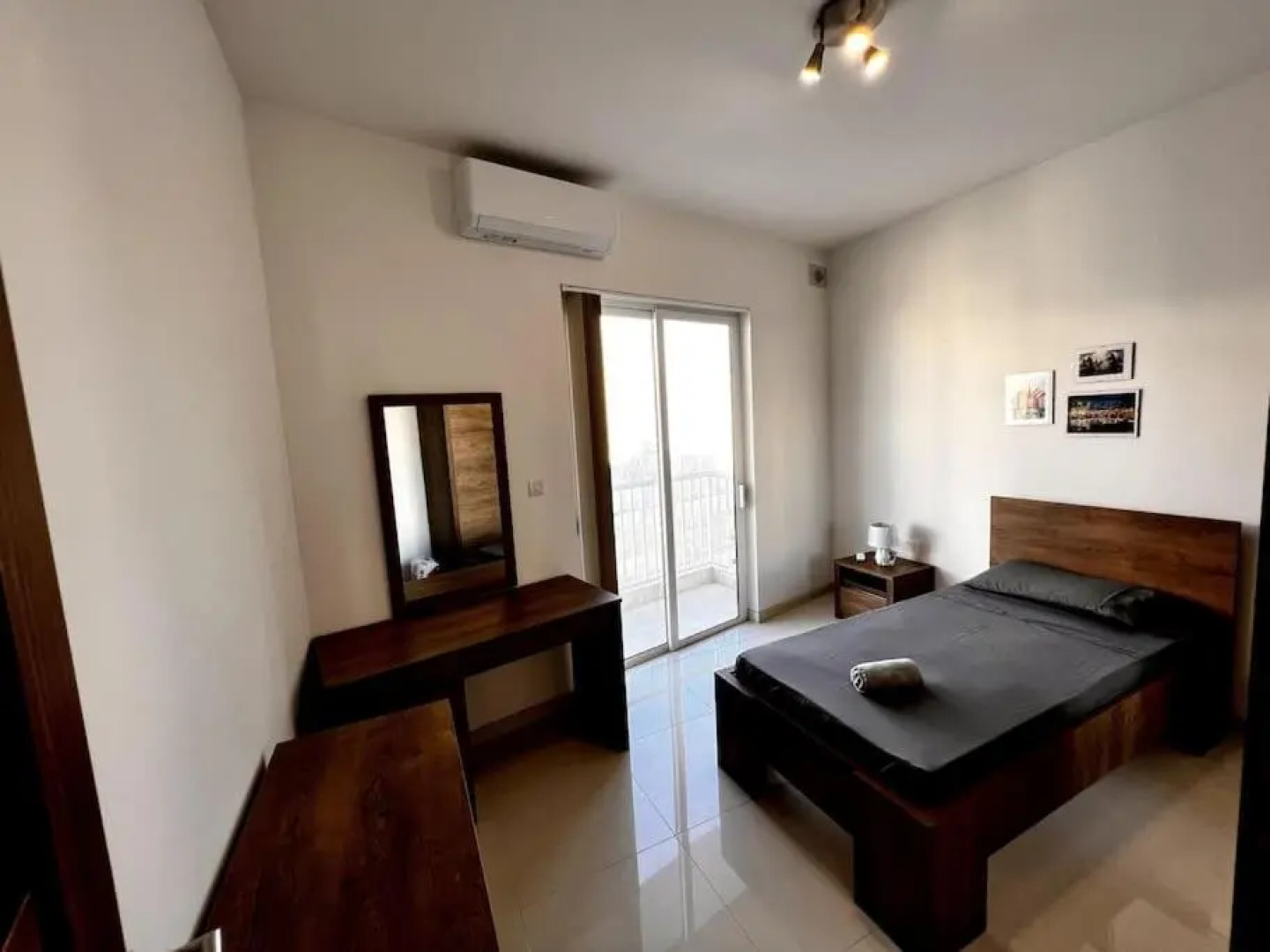 Viewline SeaView Modern 3 Bedroom Apartment