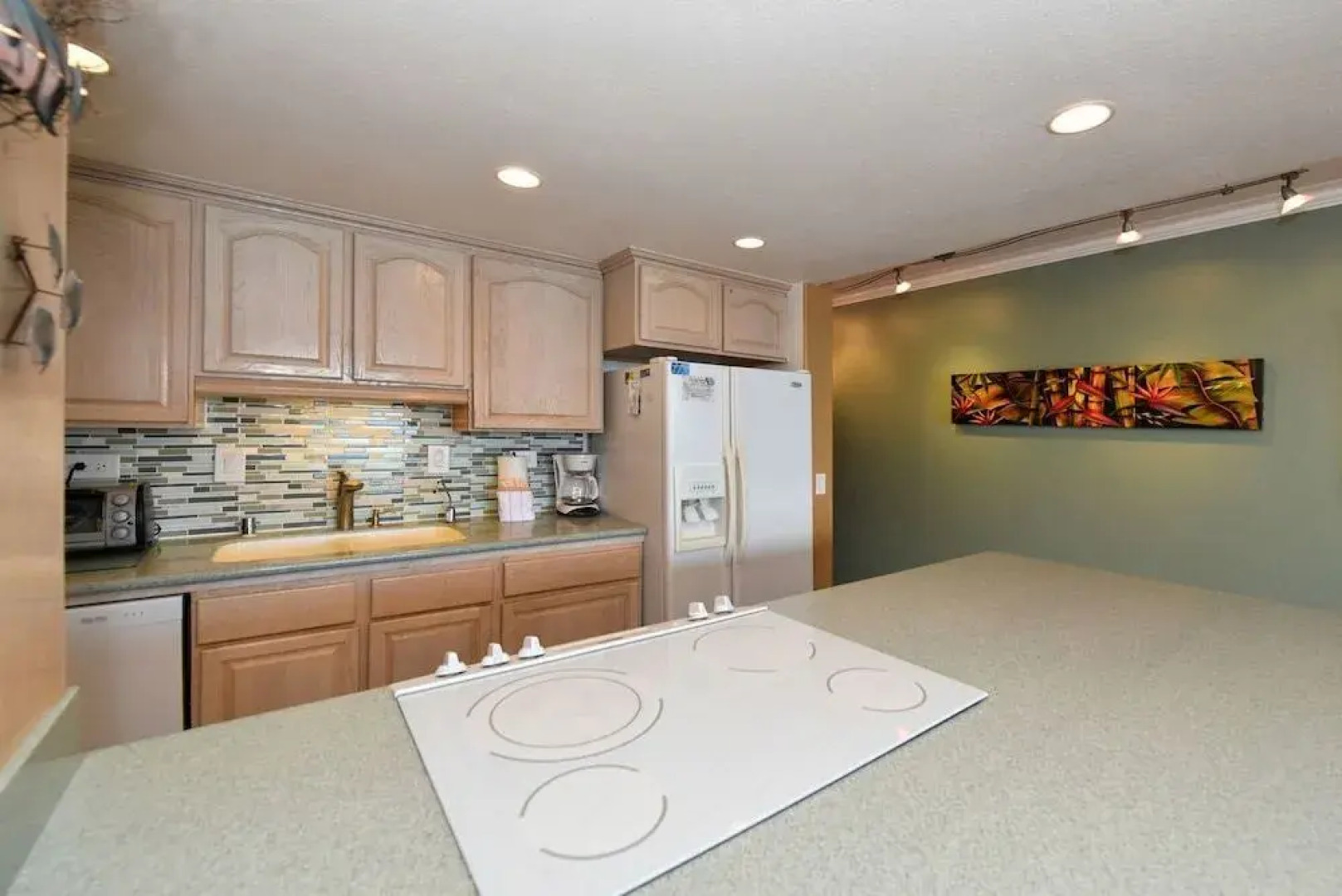 Kahana Reef 207 1 Bedroom 1 Bathroom Condo